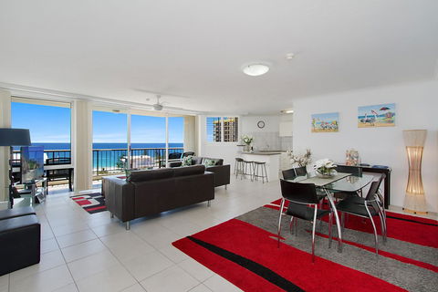 Rainbow Commodore Coolangatta - Accommodation BNB 12