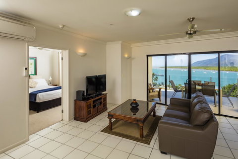 Jack And Newell Holiday Apartments - Accommodation BNB 36