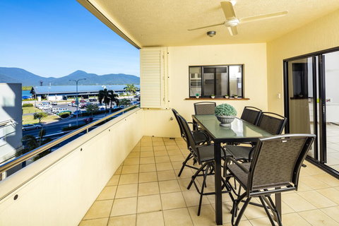 Jack And Newell Holiday Apartments - Accommodation BNB 20