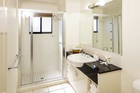 Jack And Newell Holiday Apartments - Accommodation BNB 24