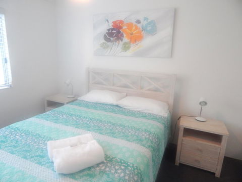 Tranquil Shores - Accommodation BNB 9