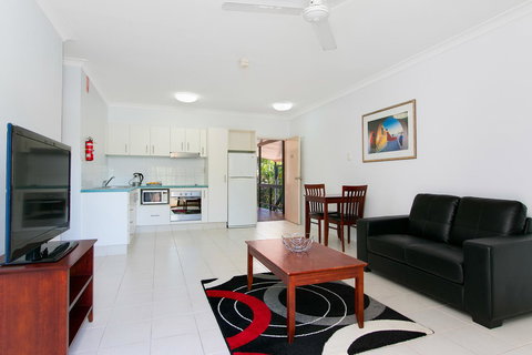 Cairns City Palms - Accommodation BNB 8