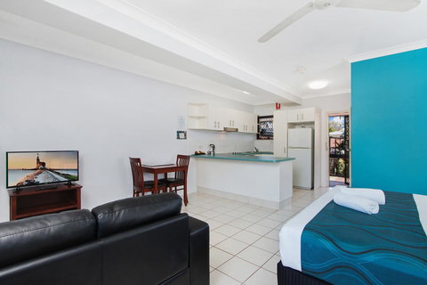 Cairns City Palms - Accommodation BNB 12
