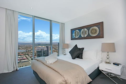 Number 1 H Residences - WiFi, Parking & More By Gold Coast Holidays - Accommodation BNB 5