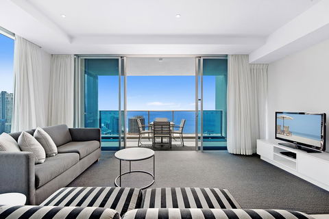 Number 1 H Residences - WiFi, Parking & More By Gold Coast Holidays - Accommodation BNB 36