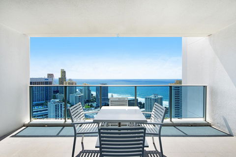 Number 1 H Residences - WiFi, Parking & More By Gold Coast Holidays - Accommodation BNB 28