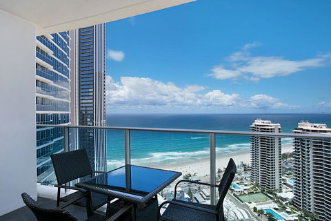 Number 1 H Residences - WiFi, Parking & More By Gold Coast Holidays - Accommodation BNB 10