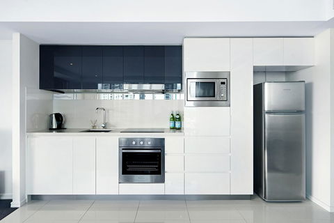Number 1 H Residences - WiFi, Parking & More By Gold Coast Holidays - Accommodation BNB 35