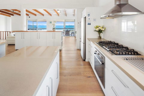Nautilus On The Hill - Airlie Beach - Accommodation BNB 28