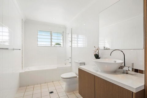 Nautilus On The Hill - Airlie Beach - Accommodation BNB 24