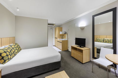 Mercure Brisbane Garden City - Accommodation BNB 26