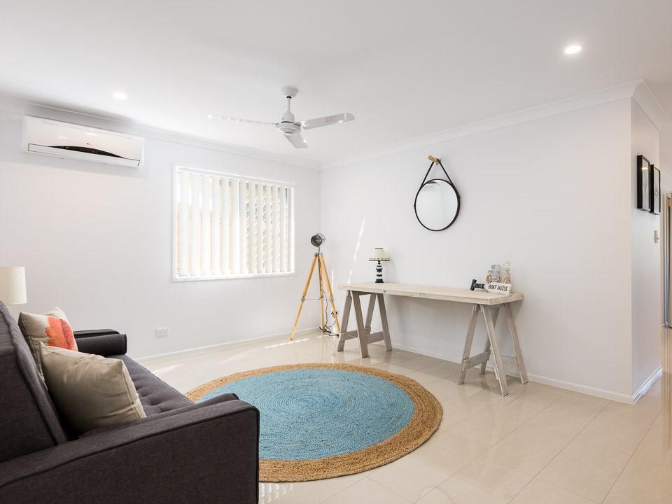 Manly West QLD Accommodation BNB