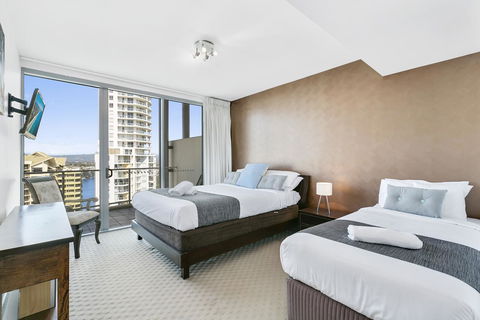 Wings Resort, Apartments And 2 Story Penthouses - We Accommodate - Accommodation BNB 24