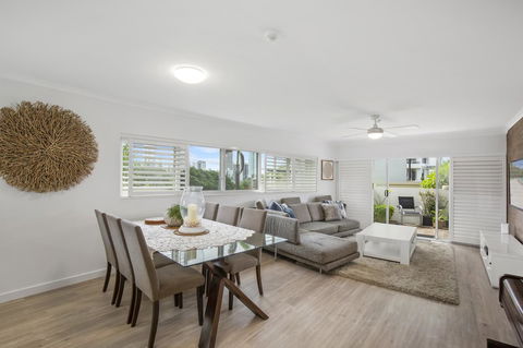 Narrowneck Court Holiday Apartments - Accommodation BNB 8