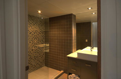 Narrowneck Court Holiday Apartments - Accommodation BNB 39