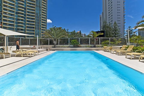 Hi Surf Beachfront Resort Apartments - Accommodation BNB 11