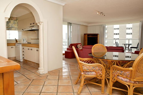 Hi Surf Beachfront Resort Apartments - Accommodation BNB 23