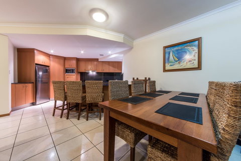Paradise Penthouse At Waves - Airlie Beach - Accommodation BNB 5