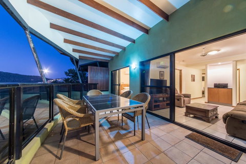 Paradise Penthouse At Waves - Airlie Beach - Accommodation BNB 27