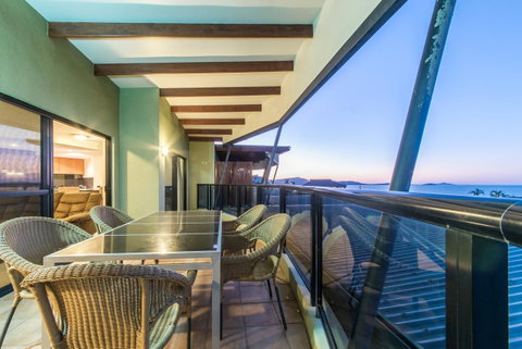 Paradise Penthouse At Waves - Airlie Beach - Accommodation BNB 28