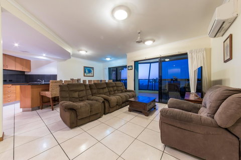 Paradise Penthouse At Waves - Airlie Beach - Accommodation BNB 9