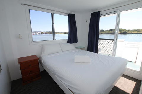 Coomera Houseboats - Accommodation BNB 14