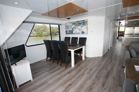 Coomera Houseboats - Accommodation BNB 36