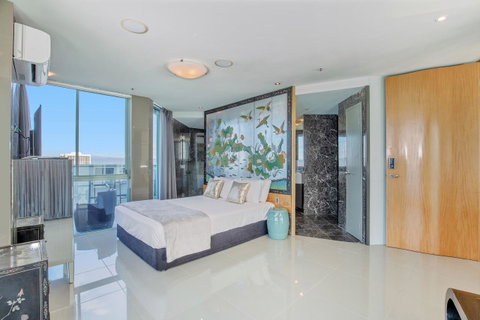 The Waterford On Main Beach - Accommodation BNB 37