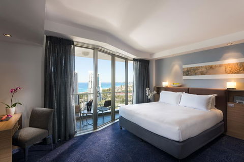 Sofitel Gold Coast Broadbeach - Accommodation BNB 3
