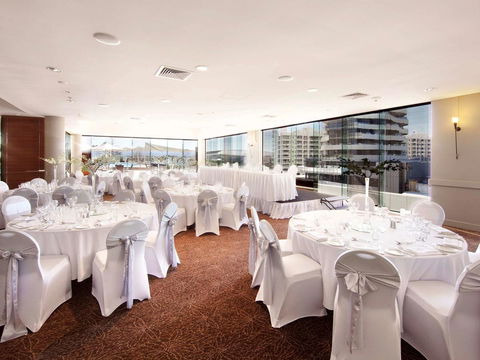 Sofitel Gold Coast Broadbeach - Accommodation BNB 37