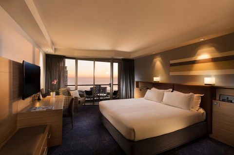 Sofitel Gold Coast Broadbeach - Accommodation BNB 18