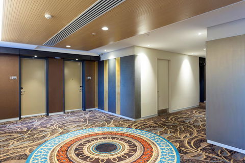Calamvale Hotel Suites And Conference Centre - Accommodation BNB 2
