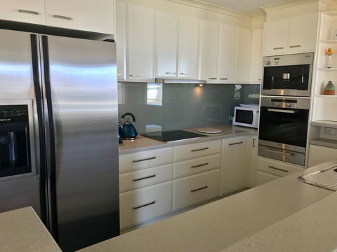 Rainbow Bay Resort Holiday Apartments - Accommodation BNB 10