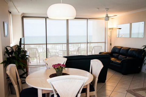 Elouera Tower - Accommodation BNB 25