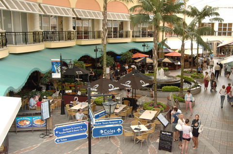 Chevron Renaissance - HR Surfers Paradise - Accommodation BNB 28