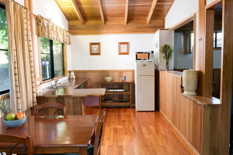 Sharlynn By The River - Accommodation BNB 44