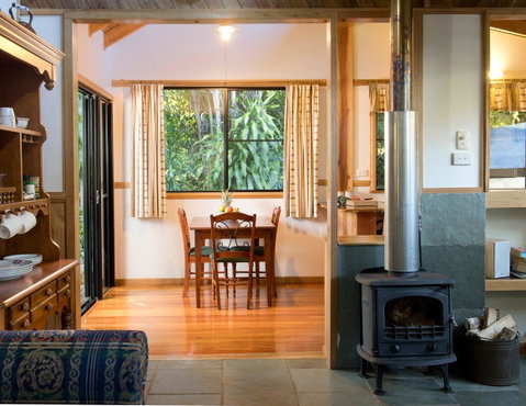 Sharlynn By The River - Accommodation BNB 42