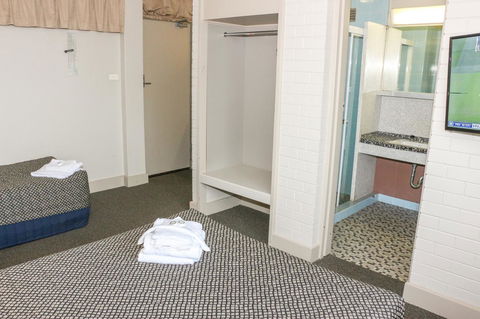 Brighton Hotel - Accommodation BNB 5