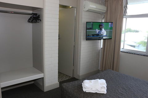Brighton Hotel - Accommodation BNB 9