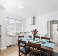 Wattle Grove Villa - Accommodation BNB