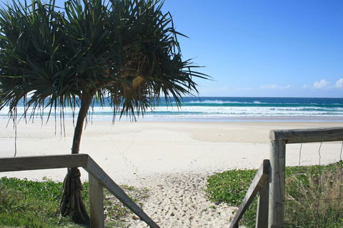 WAVES 203 ON CURRUMBIN - Accommodation BNB 0