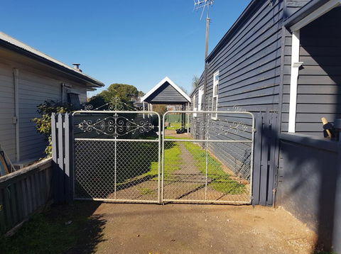 Welcome Stranger Cottage - Accommodation BNB 2