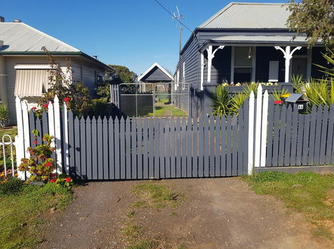 Welcome Stranger Cottage - Accommodation BNB 1