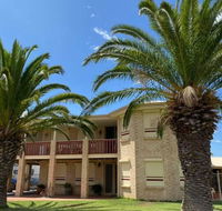 Whispering Palms - Accommodation BNB