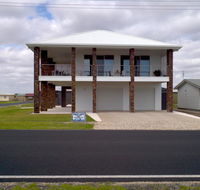 White Caps BB Apartment - Accommodation BNB