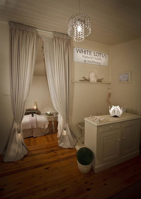 White Lotus Day Spa - Accommodation BNB 3
