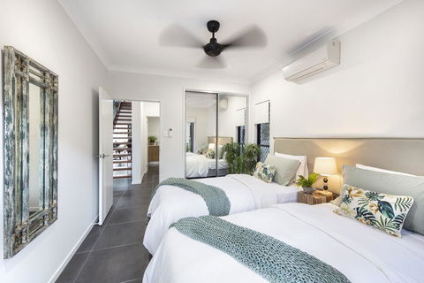 WINDFALL IN PALM COVE - Accommodation BNB 1