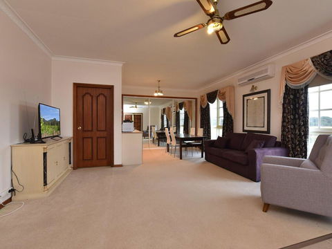 Wine Country Homestead 1br Studio - Accommodation BNB 3