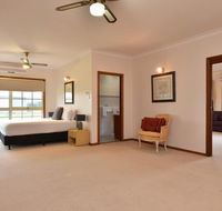 Wine Country Homestead 1br Studio - Accommodation BNB
