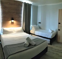 Yamba Central Hotel and Backpackers - Accommodation BNB